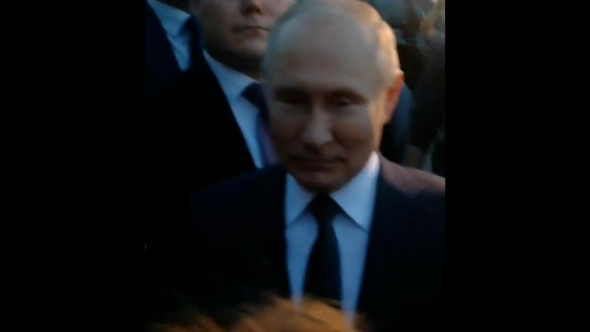 Путин пообщался с местными жителями в селе Тургиново Тверской области Путин пообщался с местными жителями в селе Тургиново Тверской области - РИА Новости, 1920, 01.09.2023