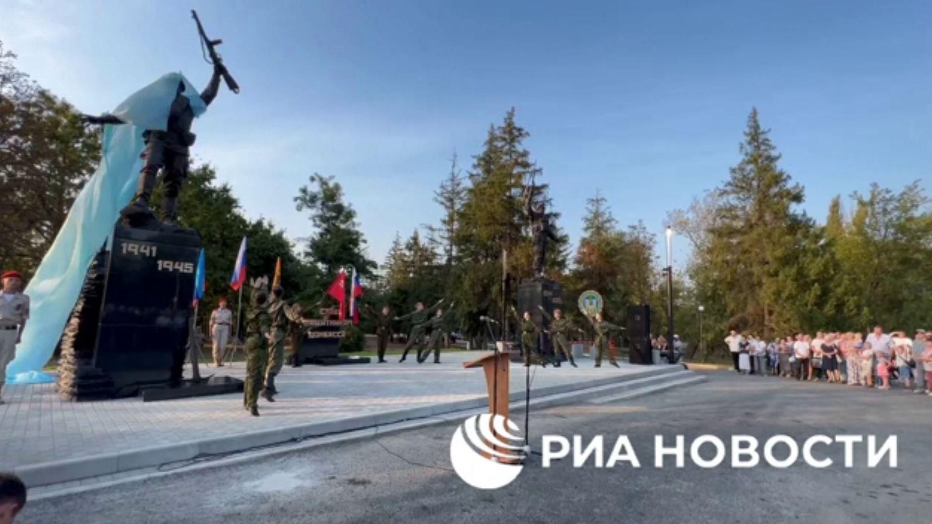 Торжественное открытие мемориала защитникам Донбасса в Луганске Торжественное открытие мемориала защитникам Донбасса в Луганске - РИА Новости, 1920, 02.09.2023