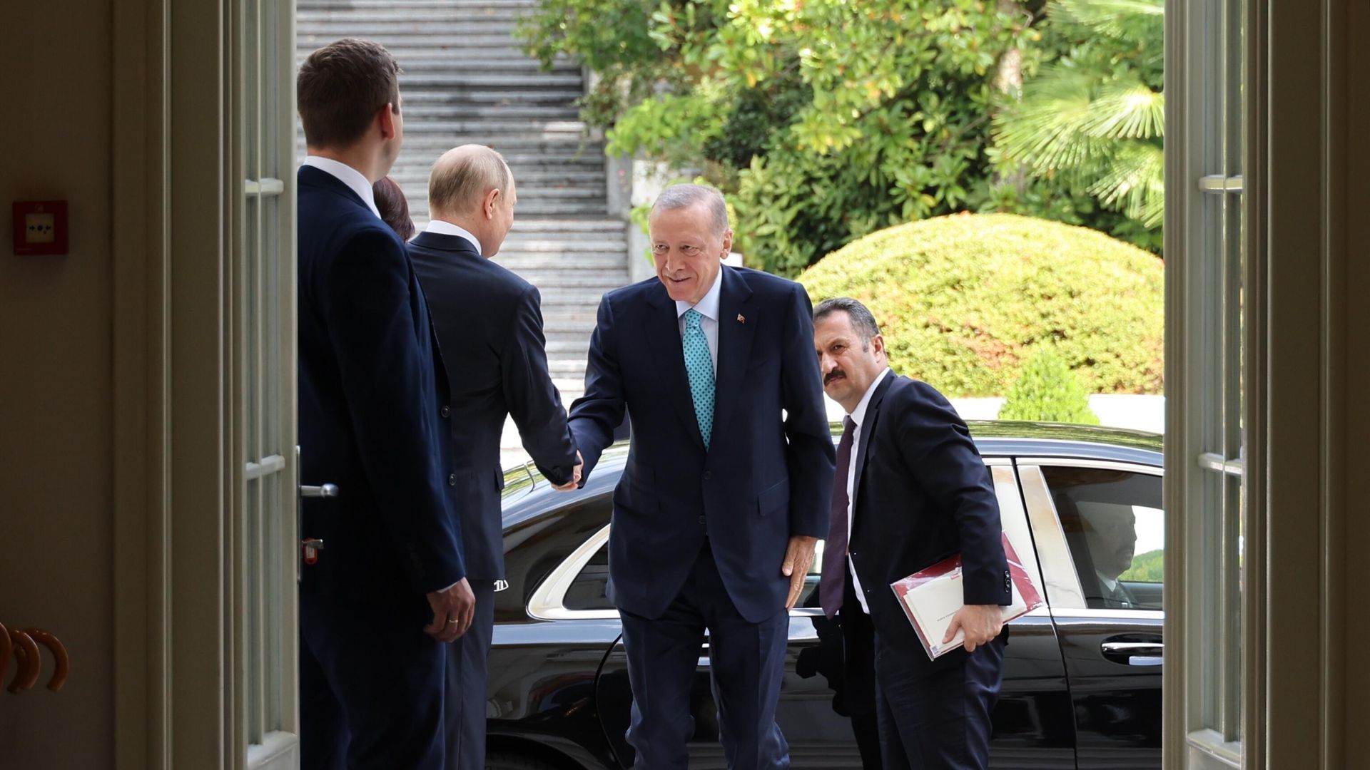 Президент России Владимир Путин и президент Турецкой Республики Реджеп Тайип Эрдоган во время встречи - РИА Новости, 1920, 05.09.2023