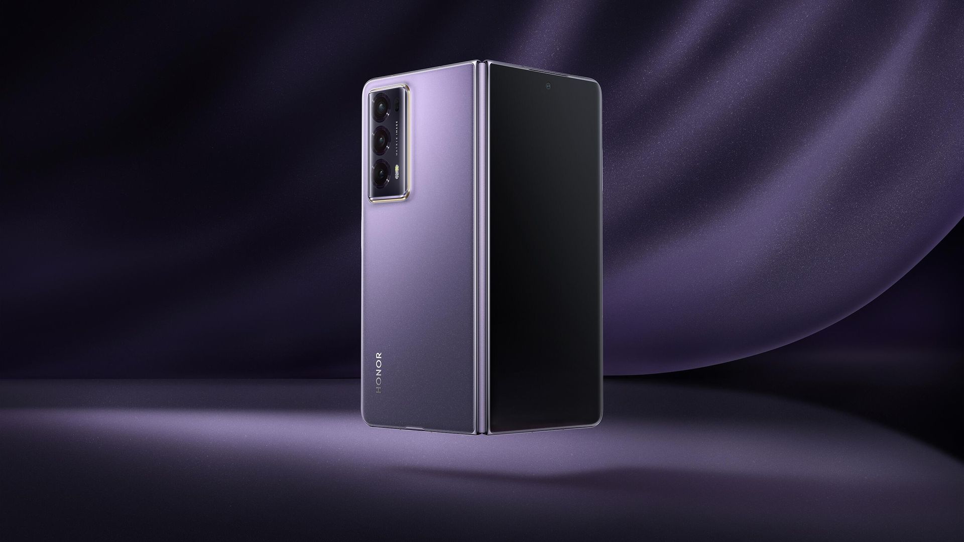 Складной смартфон HONOR Magic V2_Silk Purple Складной смартфон HONOR Magic V2_Silk Purple - РИА Новости, 1920, 05.09.2023