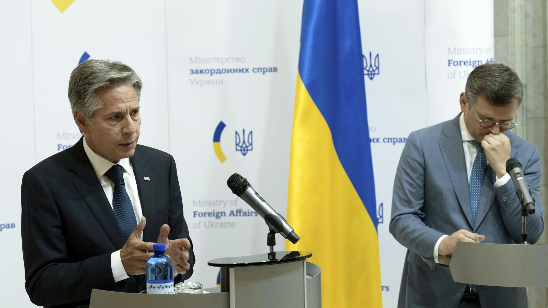 Госсекретарь США Энтони Блинкен и министр иностранных дел Украины Дмитрий Кулеба во время пресс-конференции в Киеве. 6 сентября 2023 Госсекретарь США Энтони Блинкен и министр иностранных дел Украины Дмитрий Кулеба во время пресс-конференции в Киеве. 6 сентября 2023 - РИА Новости, 1920, 06.09.2023