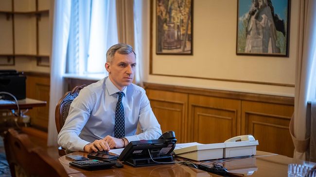 Губернатор Смоленской области Василий Анохин Губернатор Смоленской области Василий Анохин