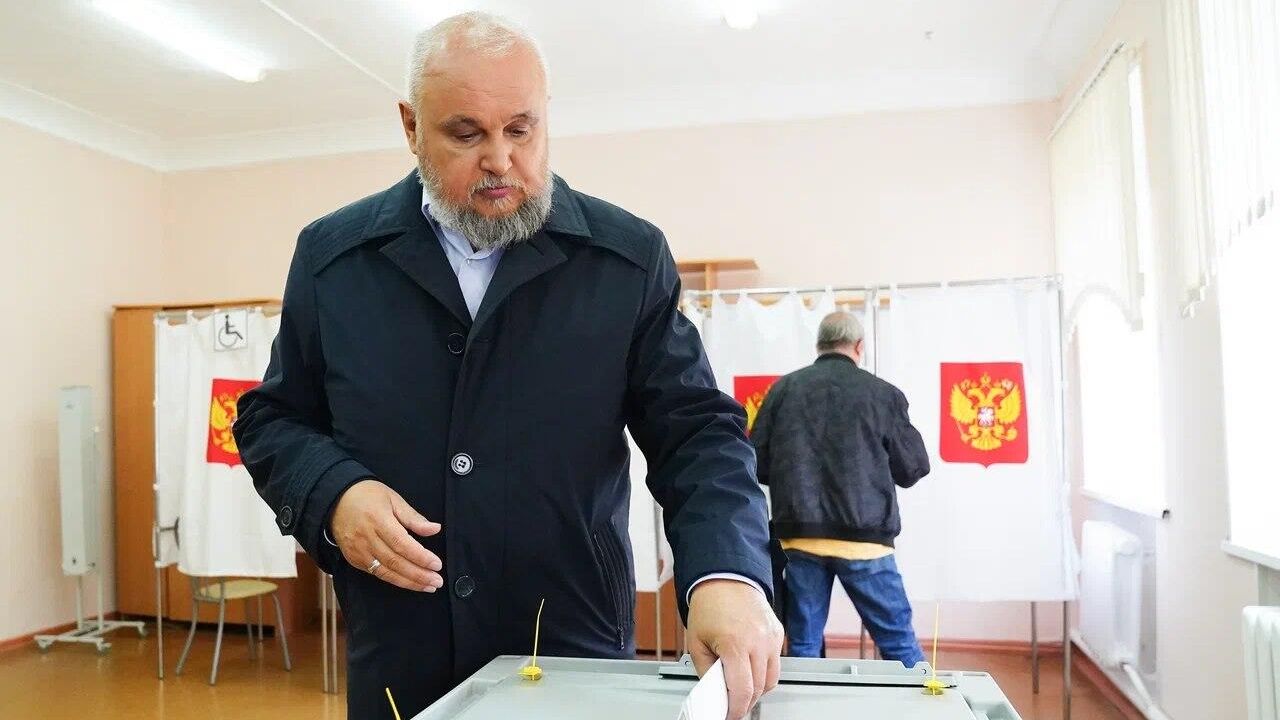 Глава Кемеровской области Сергей Цивилев Глава Кемеровской области Сергей Цивилев - РИА Новости, 1920, 11.09.2023