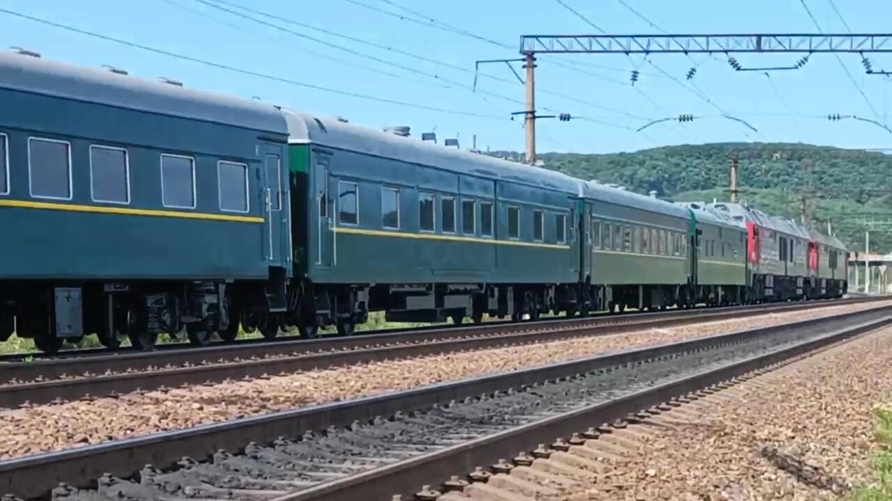 Поезд Ким Чен Ына прибывает в Россию Поезд Ким Чен Ына прибывает в Россию - РИА Новости, 1920, 17.09.2023