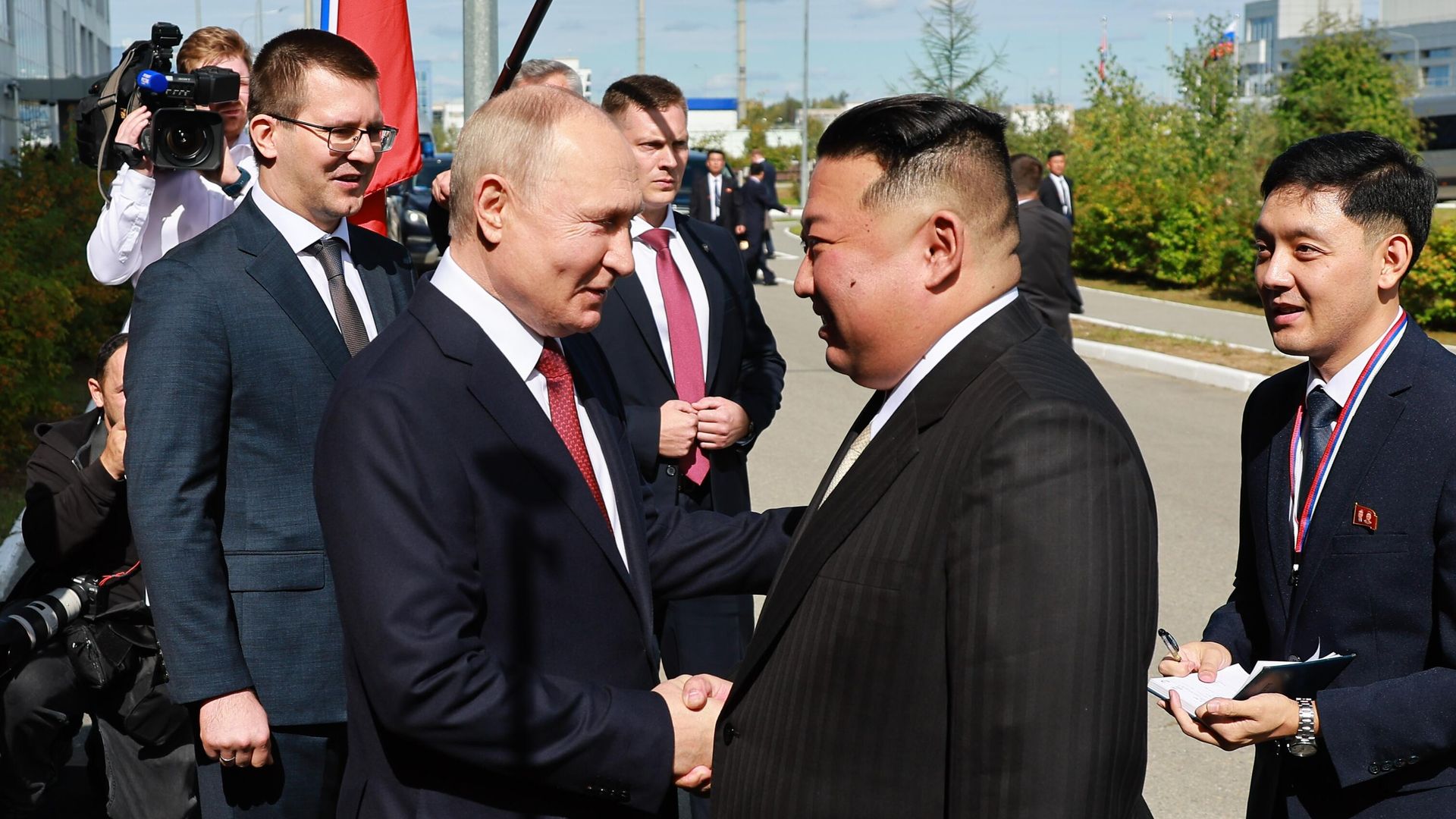 Президент России Владимир Путин и лидер КНДР Ким Чен Ын Президент России Владимир Путин и лидер КНДР Ким Чен Ын - РИА Новости, 1920, 23.01.2024