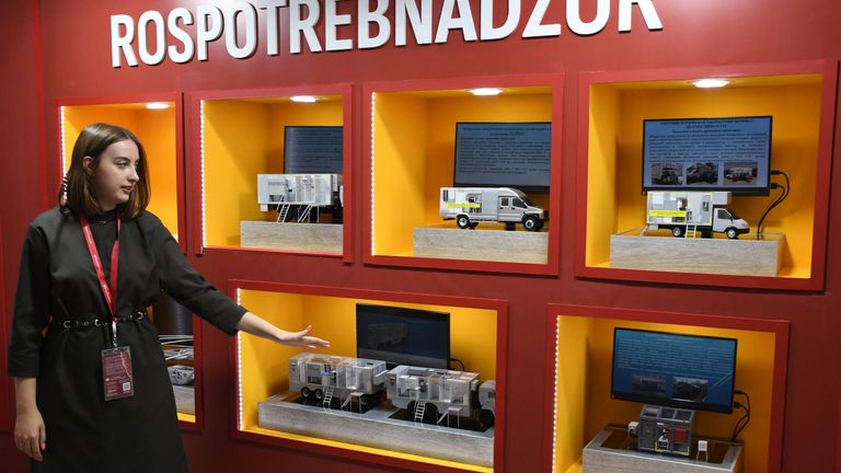 Стенд Роспотребнадзора на Восточном экономического форума во Владивостоке Стенд Роспотребнадзора на Восточном экономического форума во Владивостоке