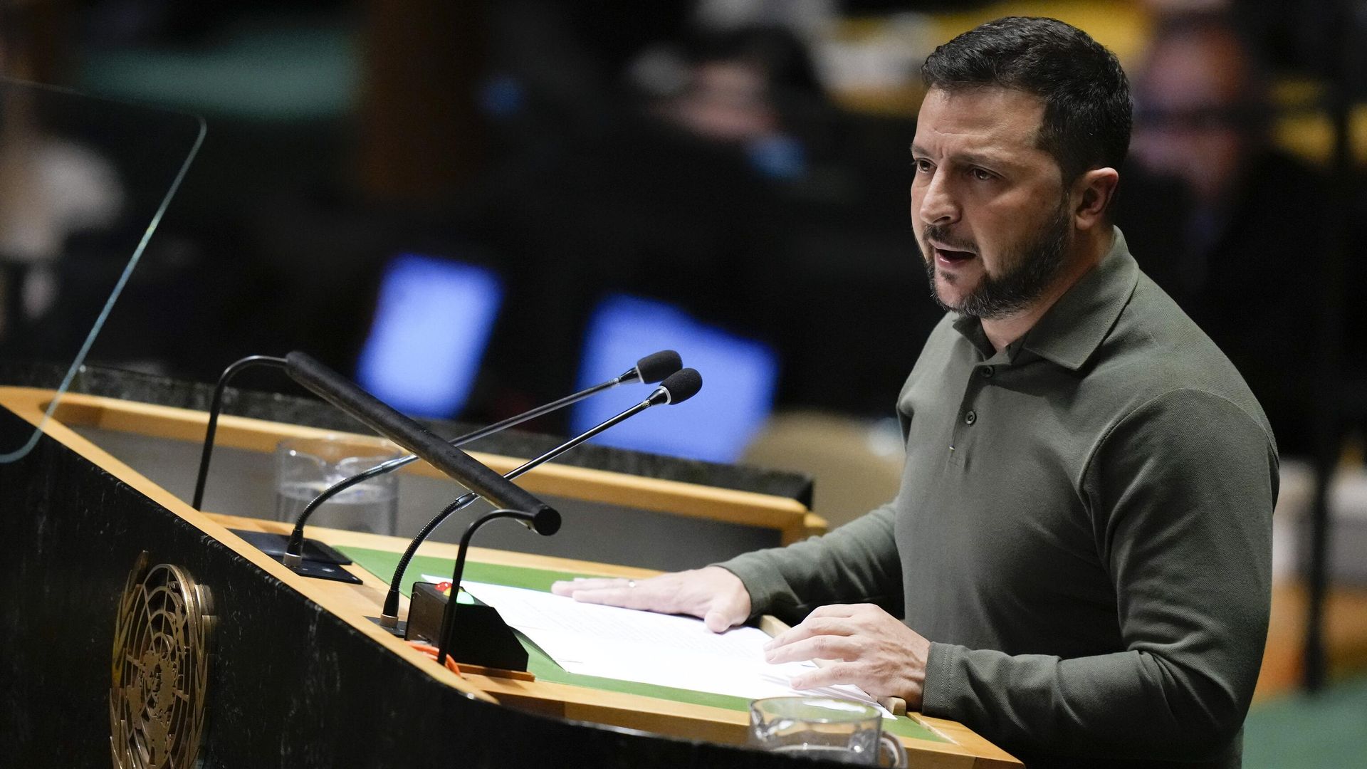 Президент Украины Владимир Зеленский во время выступления на Генеральной ассамблее ООН Президент Украины Владимир Зеленский во время выступления на Генеральной ассамблее ООН - РИА Новости, 1920, 22.09.2023