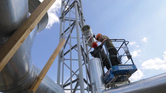 Специалисты Мосгаза восстанавливают объекты в Донецке