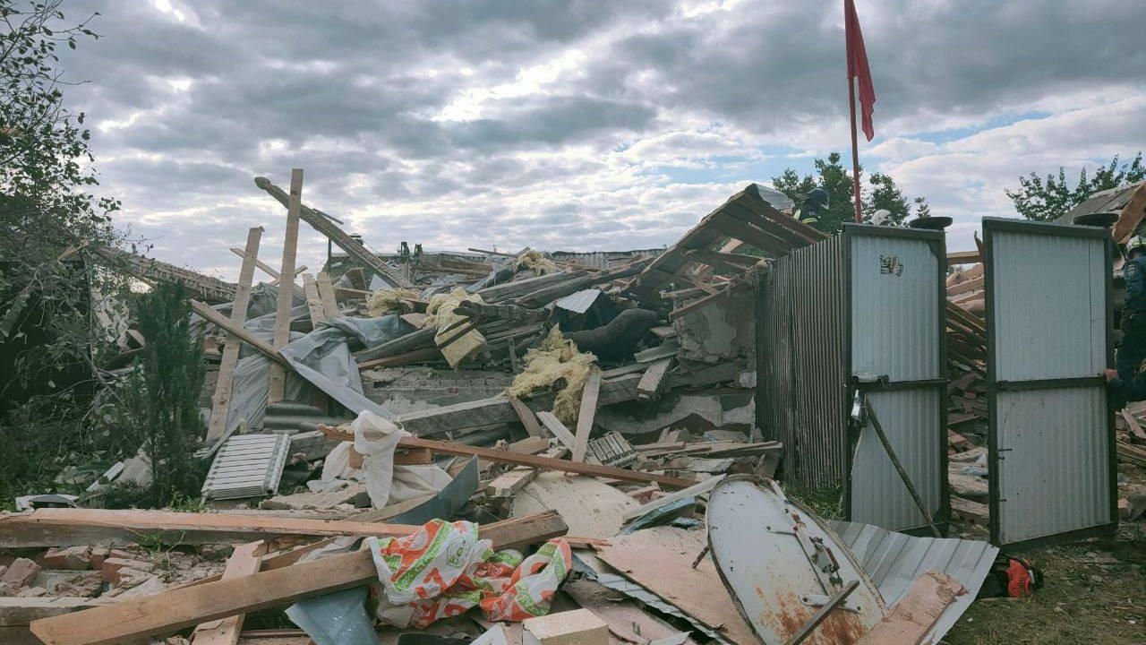 На месте взрыва газового баллона в частном доме в Шебекино На месте взрыва газового баллона в частном доме в Шебекино - РИА Новости, 1920, 22.09.2023