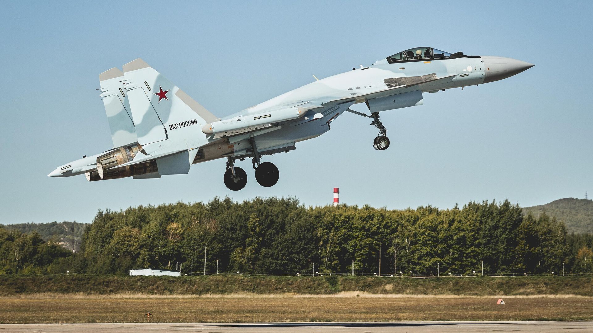 Самолет Су-35С, переданный Минобороны Самолет Су-35С, переданный Минобороны - РИА Новости, 1920, 03.10.2023