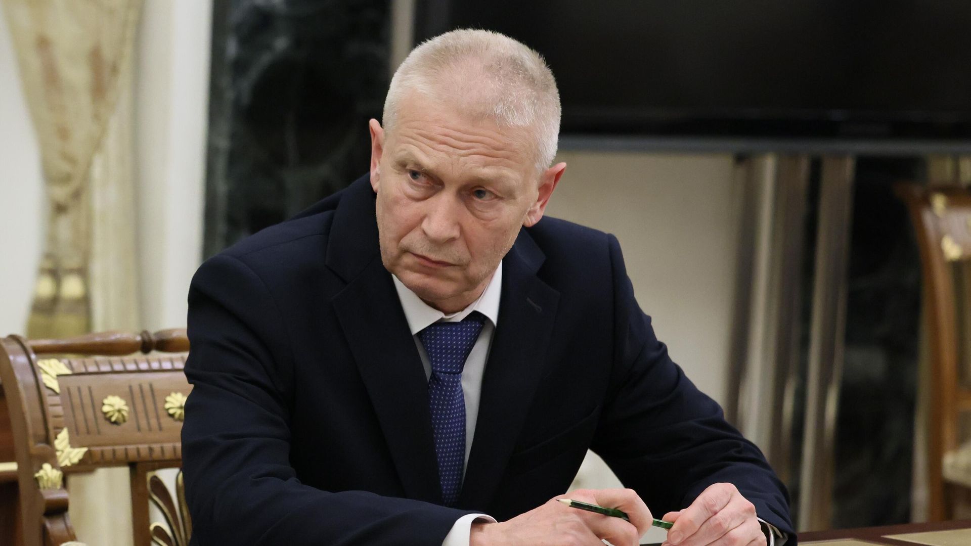 Председатель Санкт-Петербургской региональной общественной организации Лига защиты интересов ветеранов локальных войн и военных конфликтов полковник в отставке Андрей Трошев во время встречи с президентом РФ Владимиром Путиным Председатель Санкт-Петербургской региональной общественной организации Лига защиты интересов ветеранов локальных войн и военных конфликтов полковник в отставке Андрей Трошев во время встречи с президентом РФ Владимиром Путиным - РИА Новости, 1920, 29.09.2023