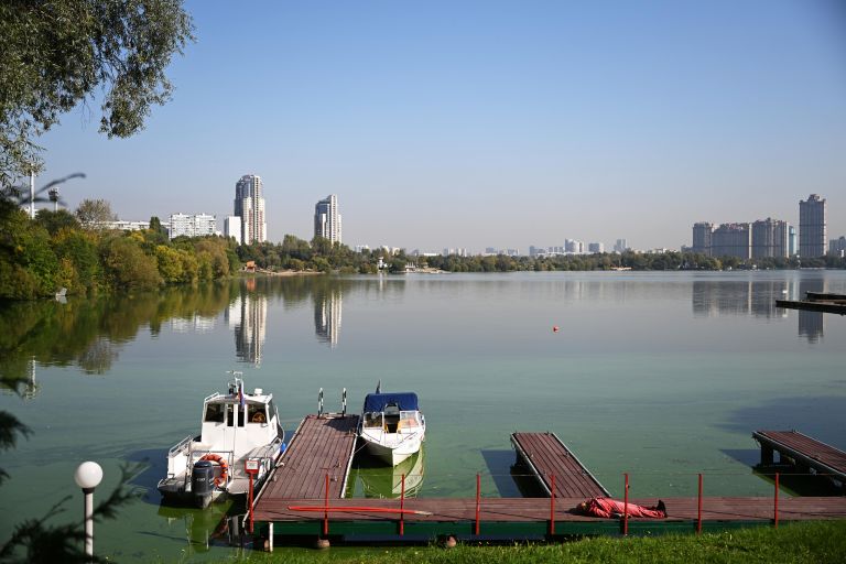 Станция Строгино Московской городской поисково-спасательной службы на водных объектах