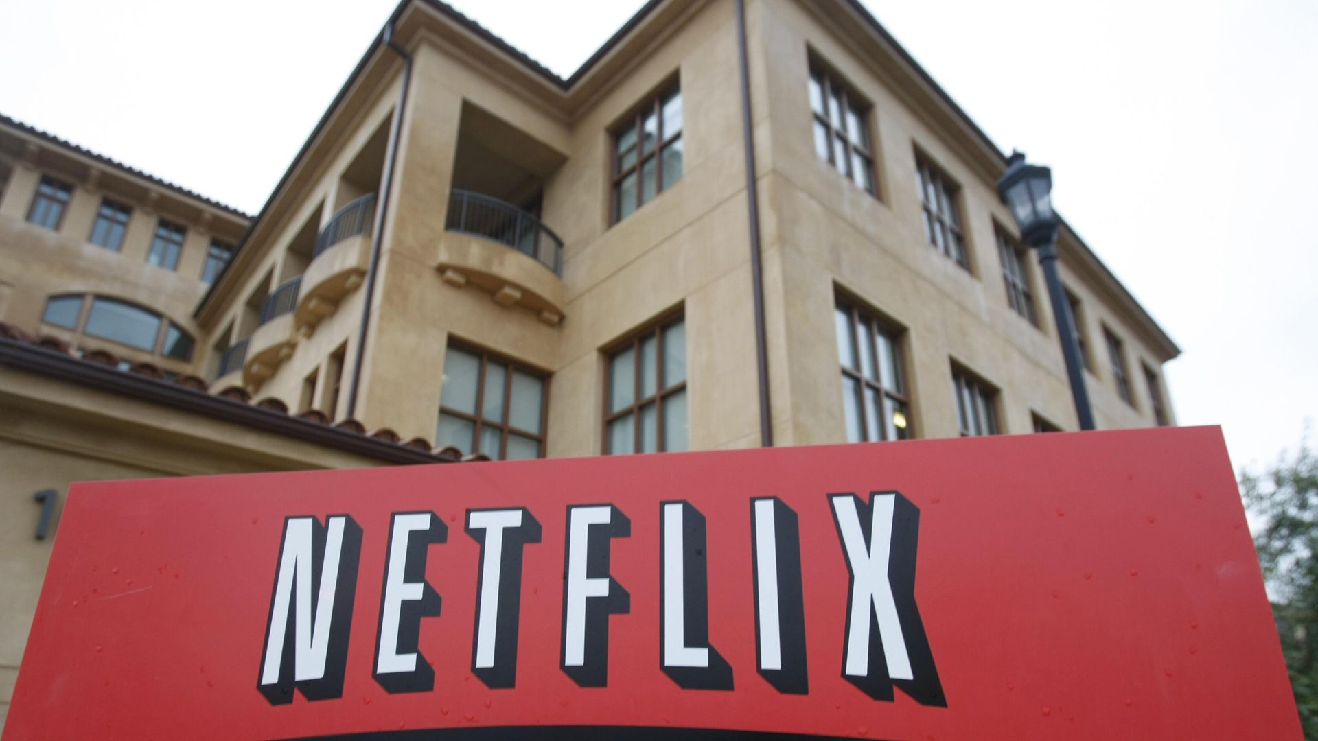 Штаб-квартира компании Netflix Штаб-квартира компании Netflix - РИА Новости, 1920, 19.02.2025