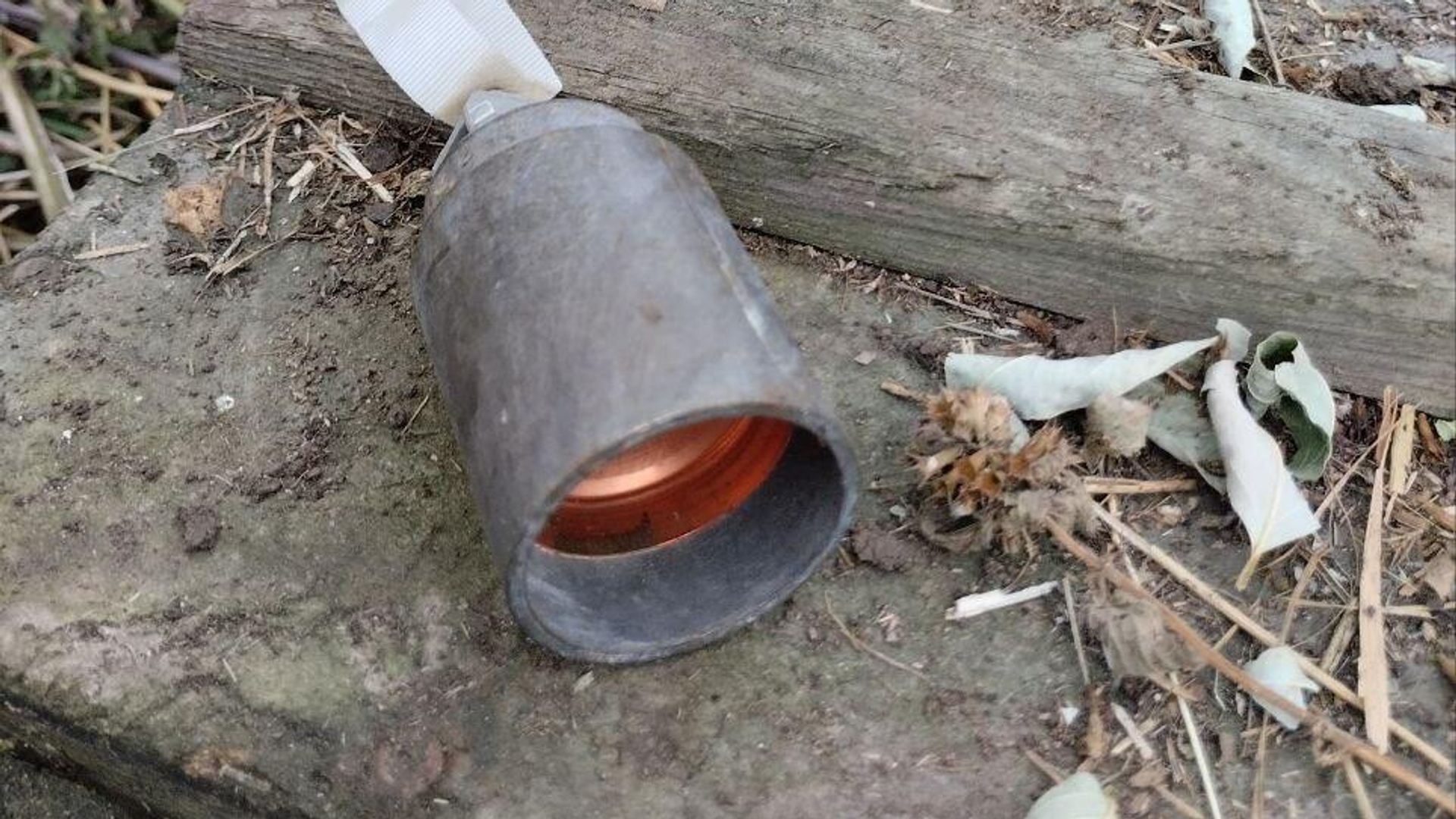 Один из боеприпасов после обстрела Горловки Один из боеприпасов после обстрела Горловки - РИА Новости, 1920, 29.12.2023