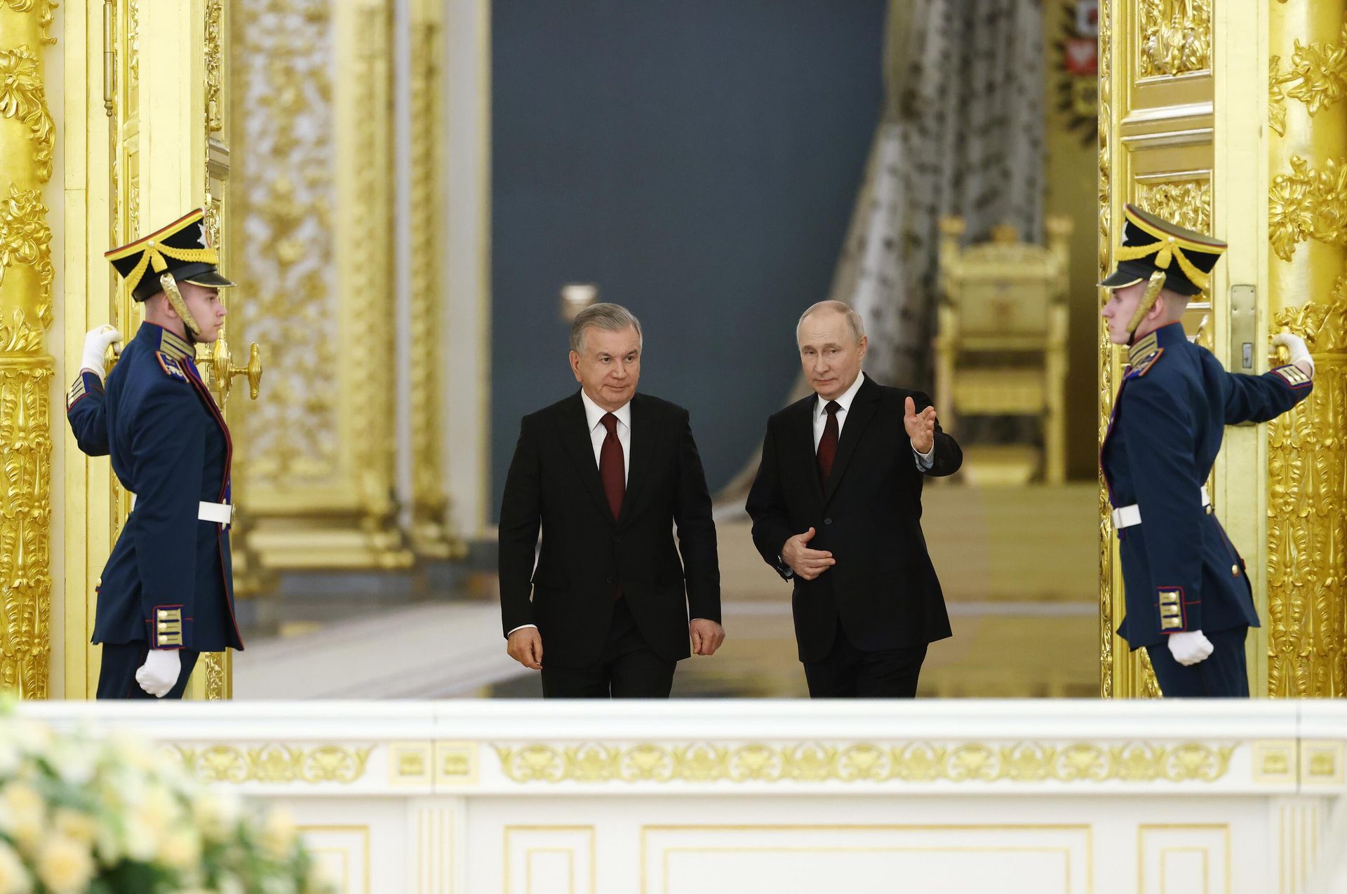Президент РФ Владимир Путин и президент Узбекистана Шавкат Мирзиеев во время встречи в Москве Президент РФ Владимир Путин и президент Узбекистана Шавкат Мирзиеев во время встречи в Москве - РИА Новости, 1920, 06.10.2023