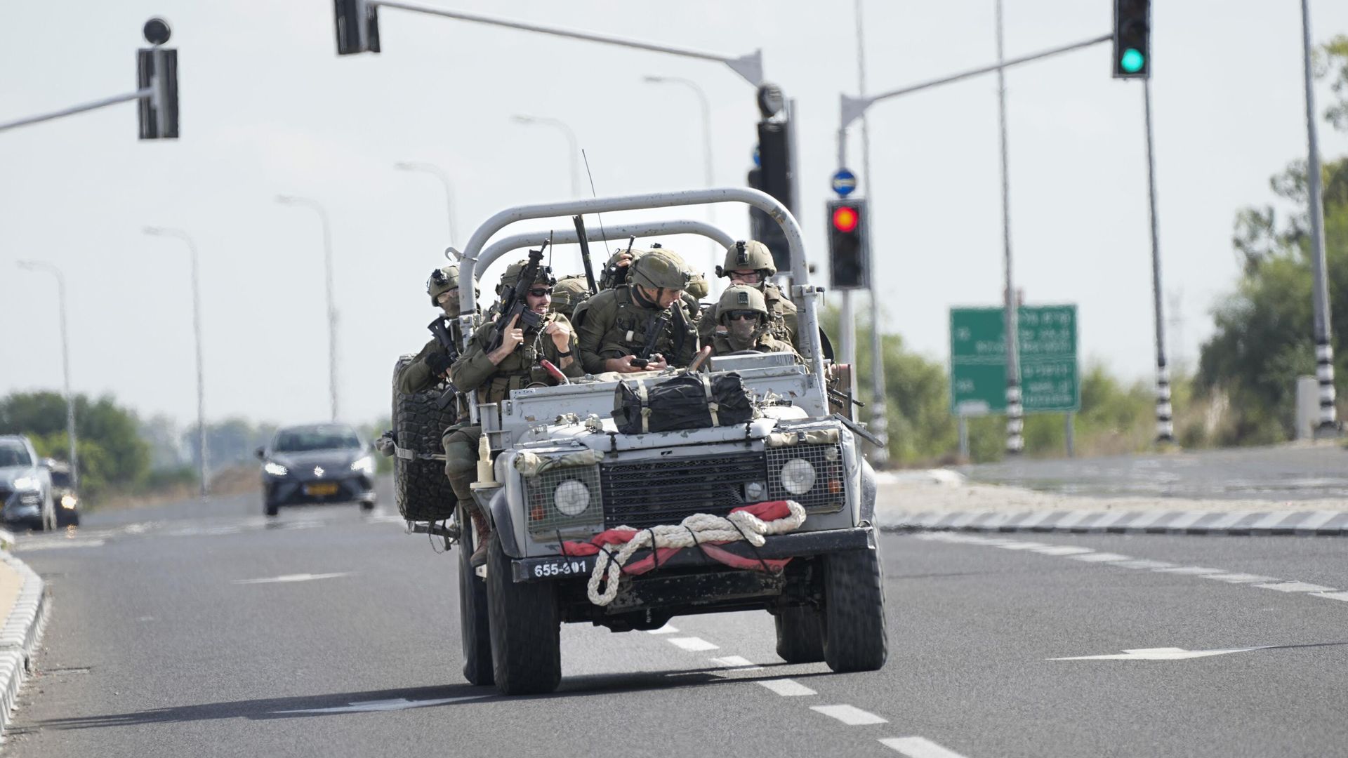 Израильские военные возле Ашкелона Израильские военные возле Ашкелона - РИА Новости, 1920, 08.10.2023