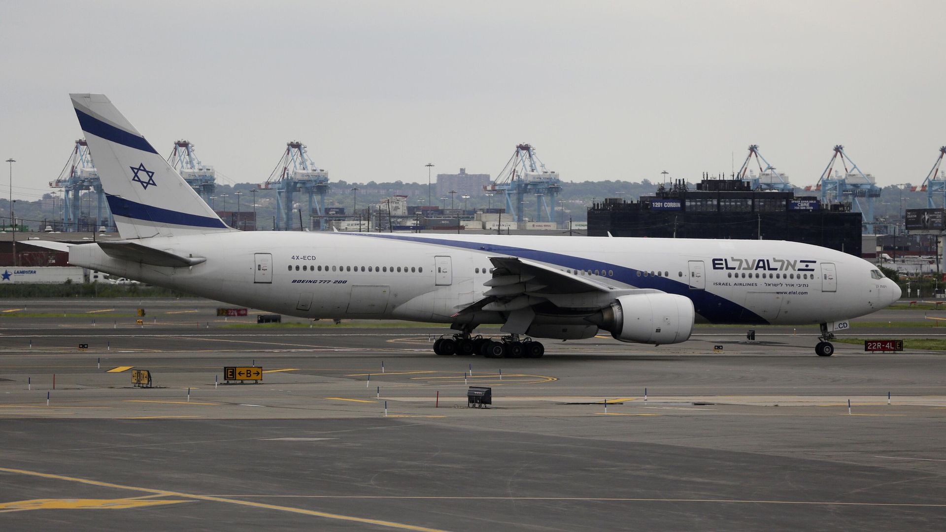 Самолет израильской авиакомпании El Al - РИА Новости, 1920, 30.12.2024