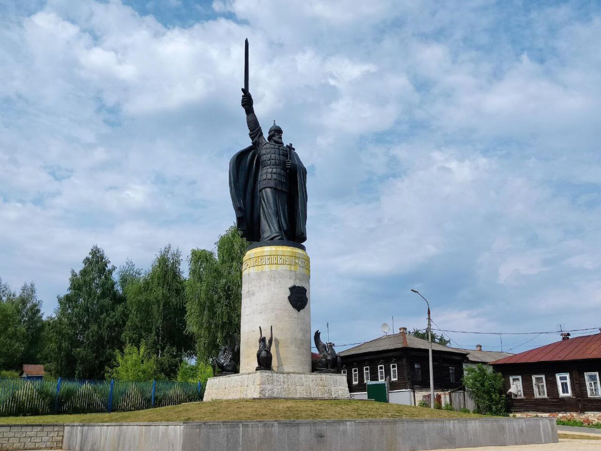 Муром, памятник Илье Муромцу