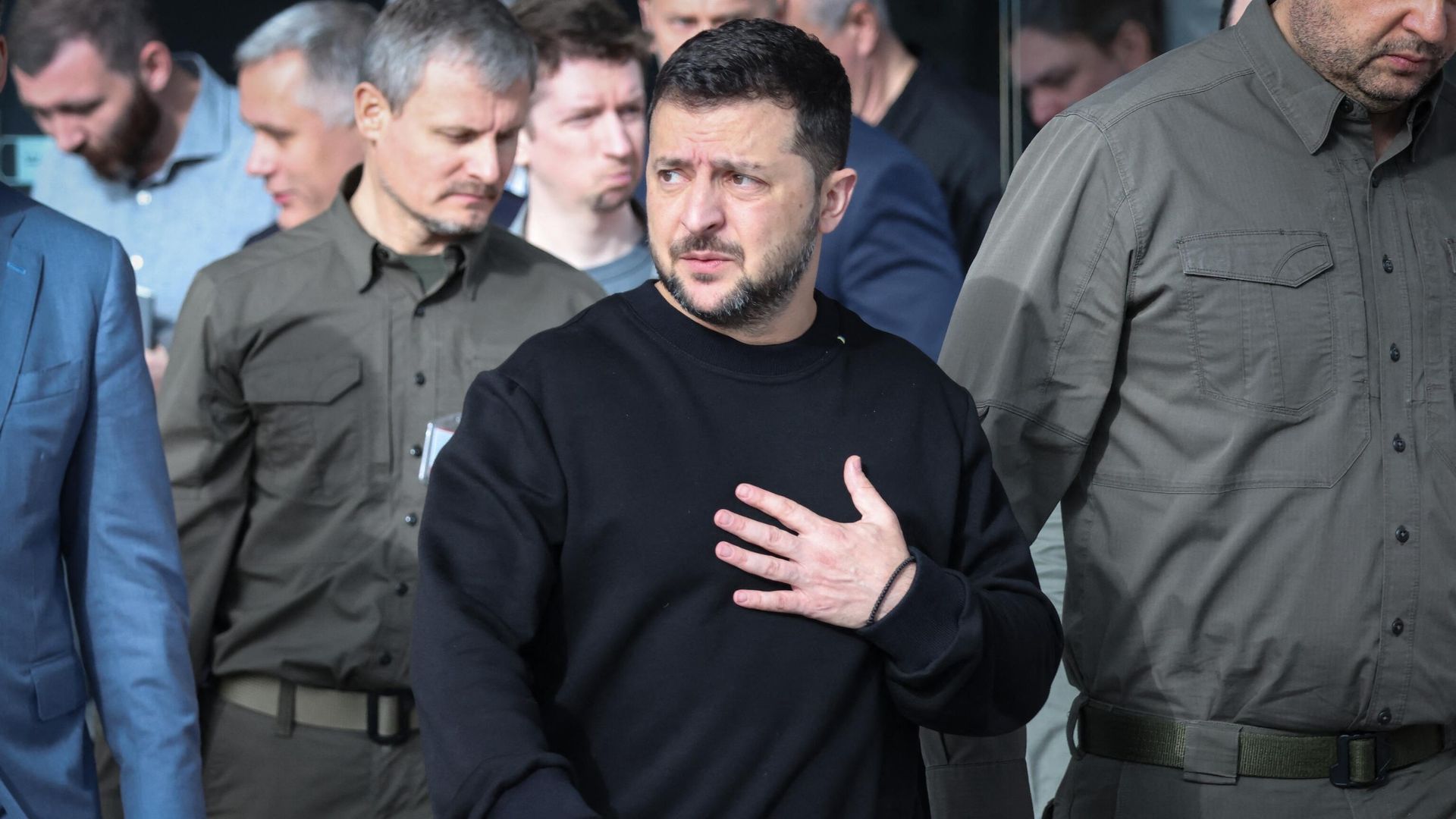 Президент Украины Владимир Зеленский во время визита в штаб-квартиру НАТО в Брюсселе Президент Украины Владимир Зеленский во время визита в штаб-квартиру НАТО в Брюсселе - РИА Новости, 1920, 11.10.2023