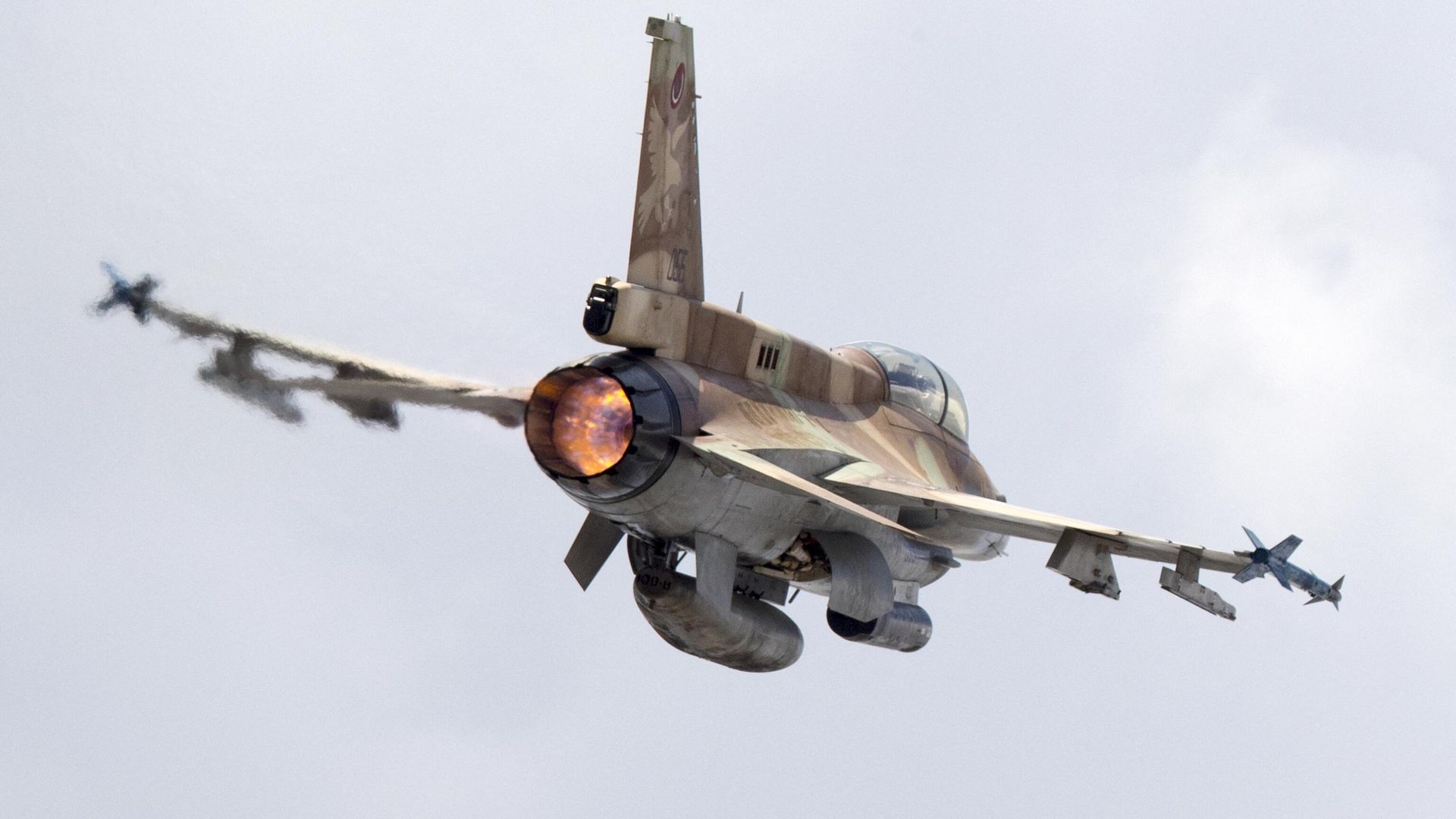 Израильский истребитель F-16D Израильский истребитель F-16D - РИА Новости, 1920, 12.10.2023