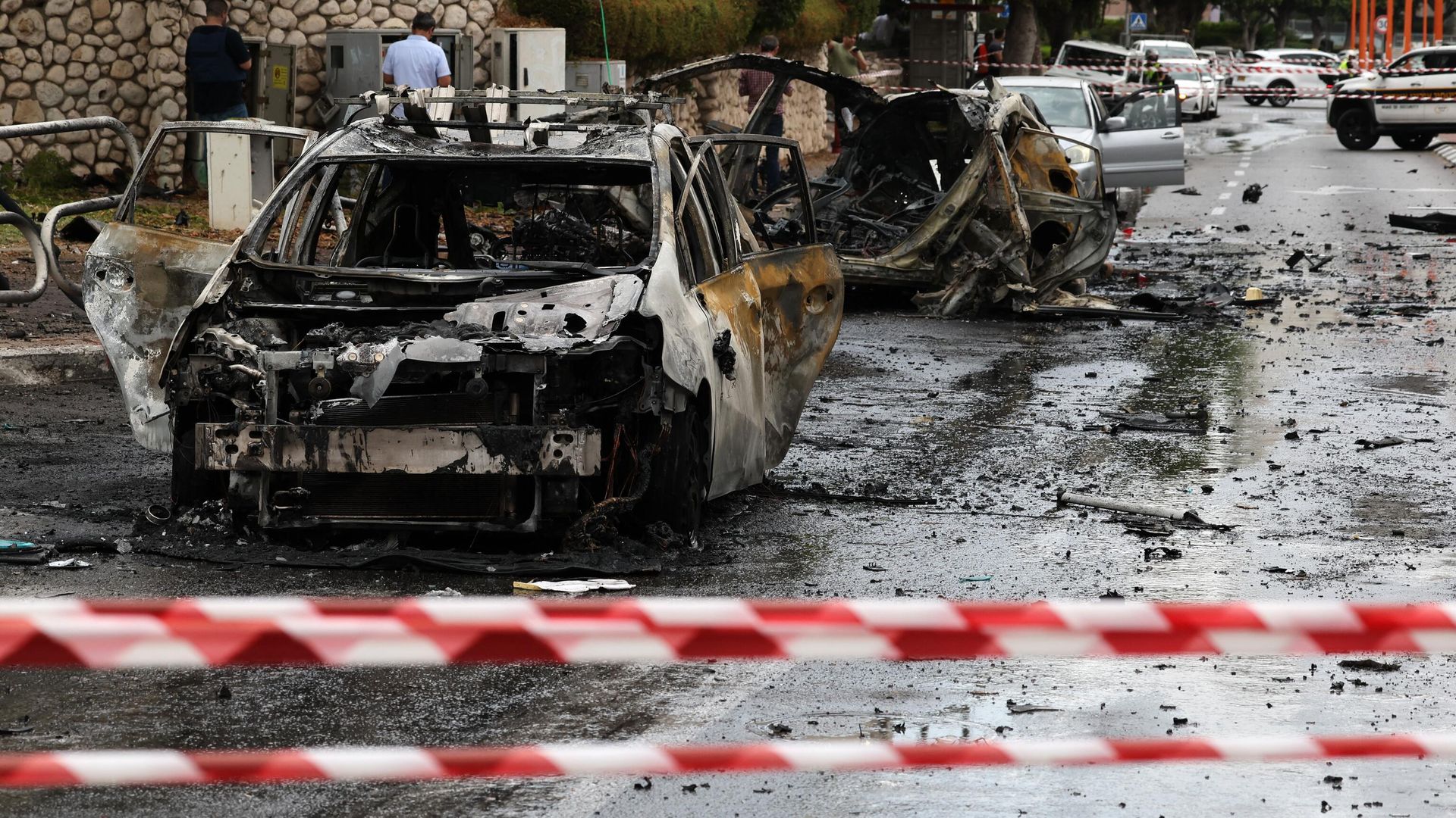 Сгоревшие автомобили в израильском Ашдоде Сгоревшие автомобили в израильском Ашдоде - РИА Новости, 1920, 13.10.2023