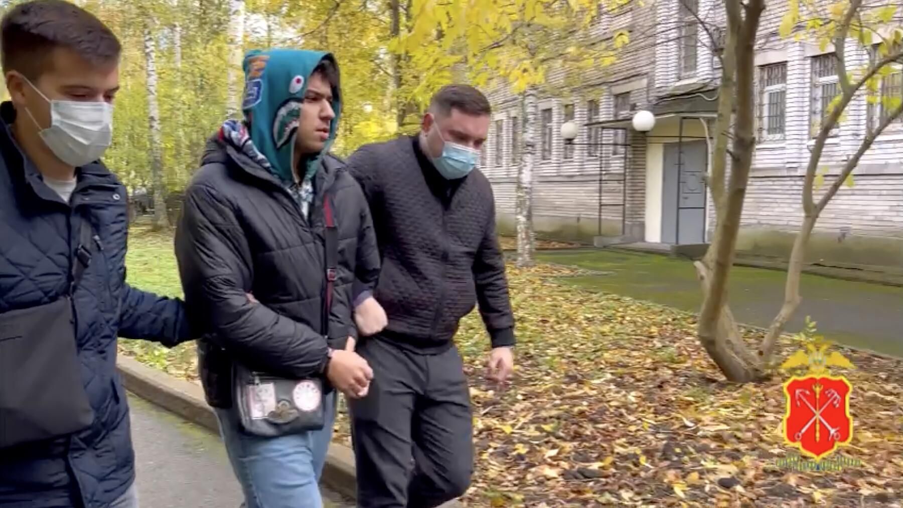 Задержанный по подозрению в нападении на прохожих в Санкт-Петербурге Задержанный по подозрению в нападении на прохожих в Санкт-Петербурге - РИА Новости, 1920, 16.10.2023