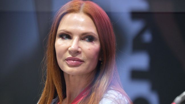Эвелина Бледанс