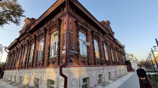 Особняк на улице Дзержинского в Тюмени Особняк на улице Дзержинского в Тюмени
