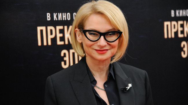 Журналист и телеведущая Эвелина Хромченко