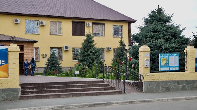 Административное здание колонии Административное здание колонии