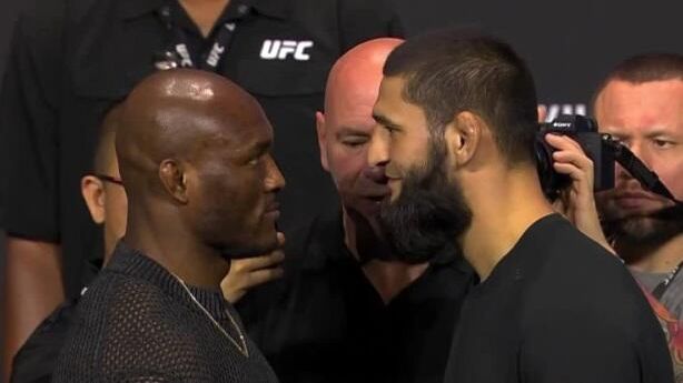 Стердаун Усмана и Чимаева перед UFC 294 Стердаун Усмана и Чимаева перед UFC 294 - РИА Новости, 1920, 19.10.2023