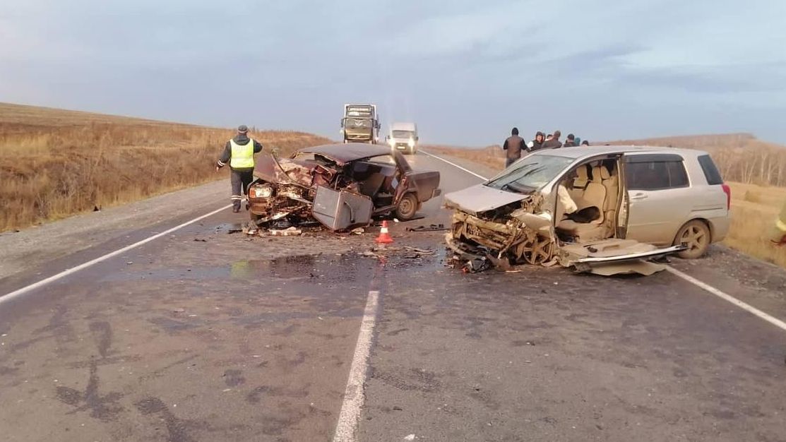 ДТП в Новоселовском районе Красноярского края, где погибли три человека ДТП в Новоселовском районе Красноярского края, где погибли три человека - РИА Новости, 1920, 22.10.2023