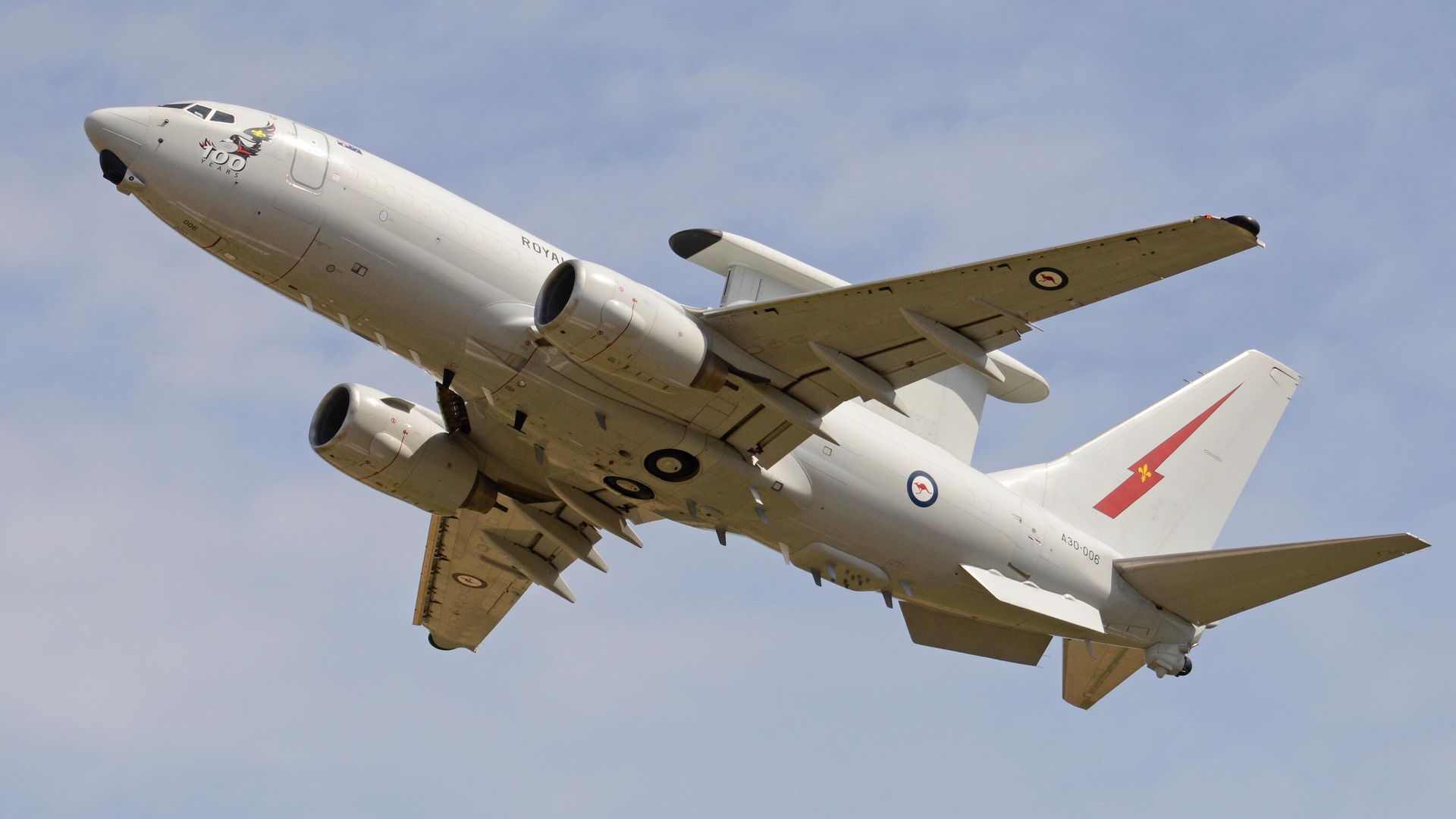 Самолет дальнего радиолокационного обнаружения и управления E-7A Wedgetail ВВС Австралии Самолет дальнего радиолокационного обнаружения и управления E-7A Wedgetail ВВС Австралии - РИА Новости, 1920, 24.03.2026