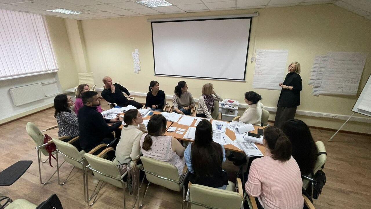 Подмосковных педиатров научили управлять своими эмоциями Подмосковных педиатров научили управлять своими эмоциями - РИА Новости, 1920, 24.10.2023