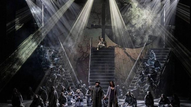 Самарская постановка оперы Мастер и Маргарита Самарская постановка оперы Мастер и Маргарита