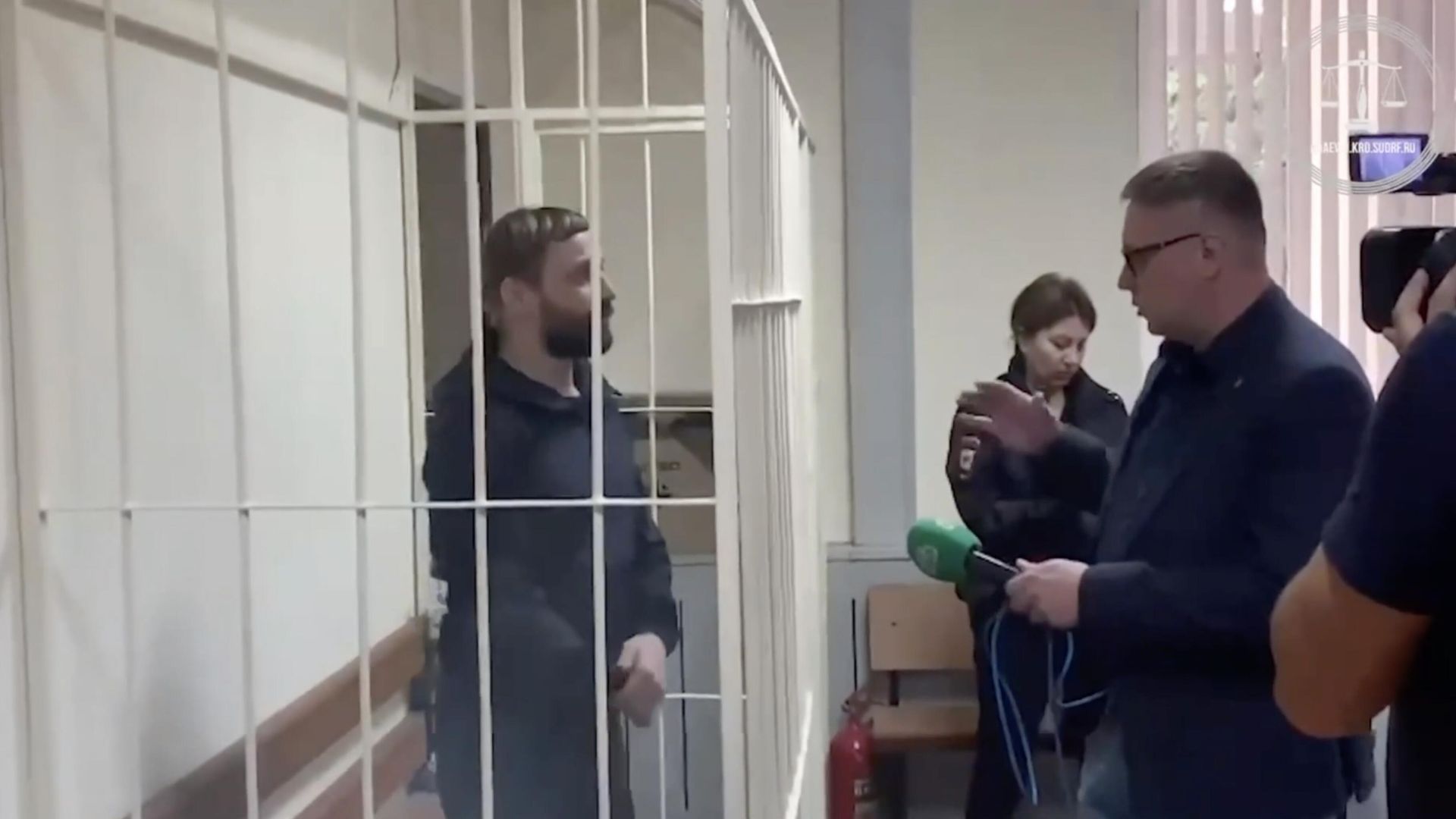 Блогер-сыроед Максим Лютый из Сочи, ребенок которого умер от истощения, в зале суда. 26 октября 2023 года - РИА Новости, 1920, 26.10.2023