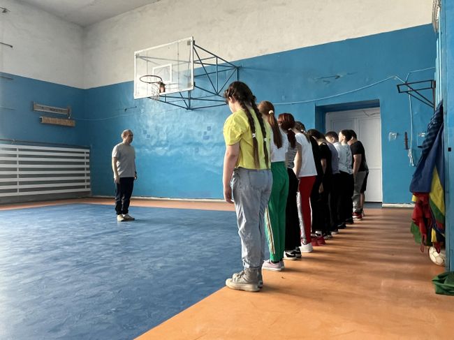 Кандауров на уроке физкультуры Кандауров на уроке физкультуры