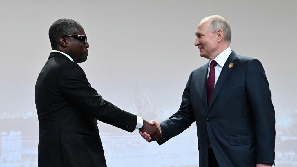 Переговоры Путина с президентом Экваториальной Гвинеи Обиангом Переговоры Путина с президентом Экваториальной Гвинеи Обиангом - РИА Новости, 1920, 02.11.2023