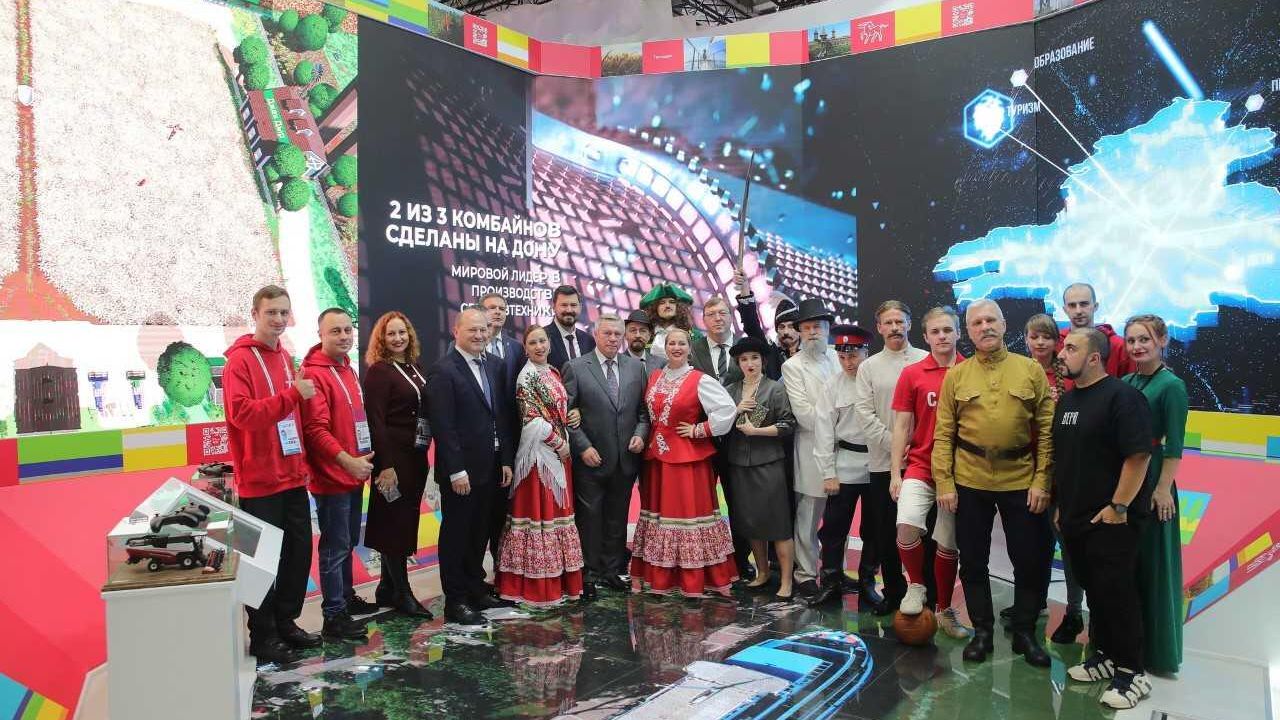 Стенд Ростовская область на выставке-форуме Россия на ВДНХ Стенд Ростовская область на выставке-форуме Россия на ВДНХ - РИА Новости, 1920, 04.11.2023