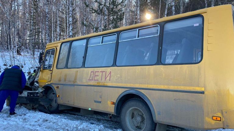 ДТП с участием автобуса на 10 км автодороги Черновское- Кундравы на территории Чебаркульского района Челябинской области ДТП с участием автобуса на 10 км автодороги Черновское- Кундравы на территории Чебаркульского района Челябинской области
