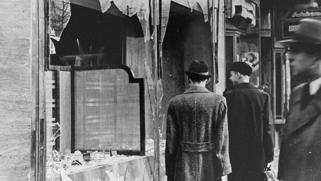 Хрустальная ночь, прошедшая в ночь с 9 на 10 ноября 1938 года