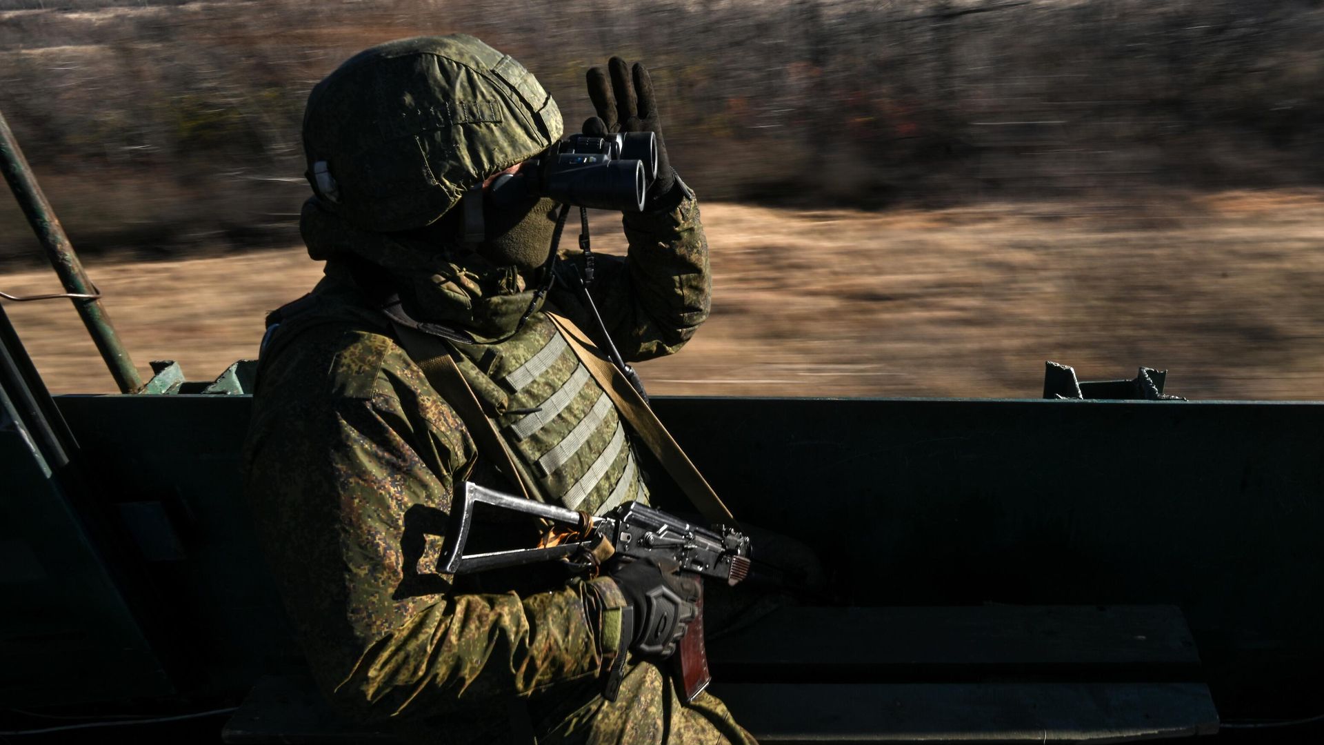 Военнослужащий ВС РФ в зоне проведения спецоперации Военнослужащий ВС РФ в зоне проведения спецоперации - РИА Новости, 1920, 11.11.2023