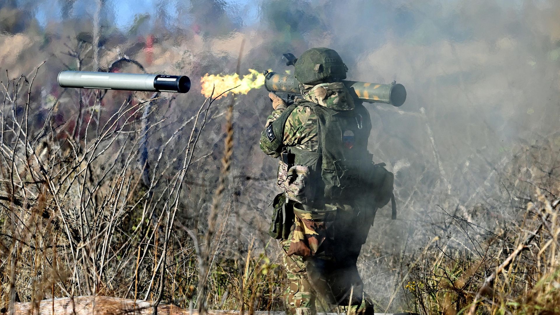 Военнослужащий ВС РФ в зоне проведения спецоперации Военнослужащий ВС РФ в зоне проведения спецоперации - РИА Новости, 1920, 17.01.2024