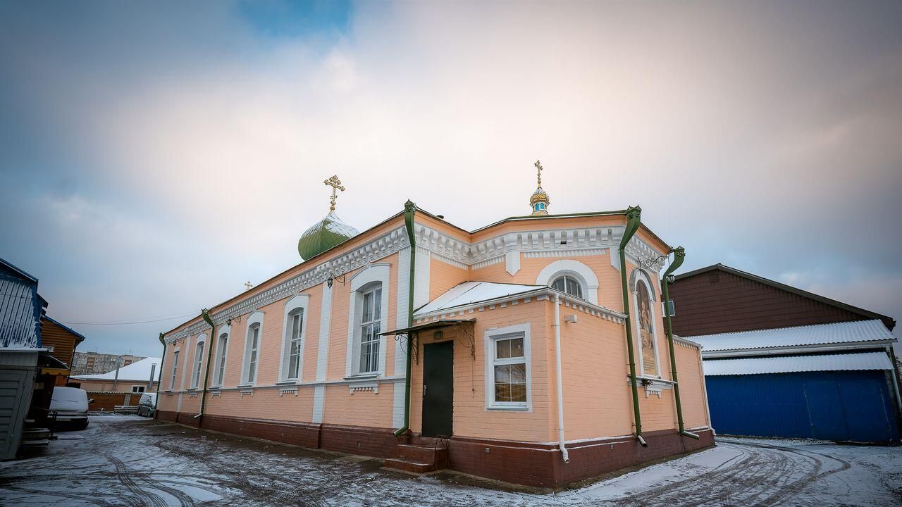 Монастырь Рождества Пресвятой Богородицы в г. Черкассы на Украине Монастырь Рождества Пресвятой Богородицы в г. Черкассы на Украине - РИА Новости, 1920, 20.11.2023