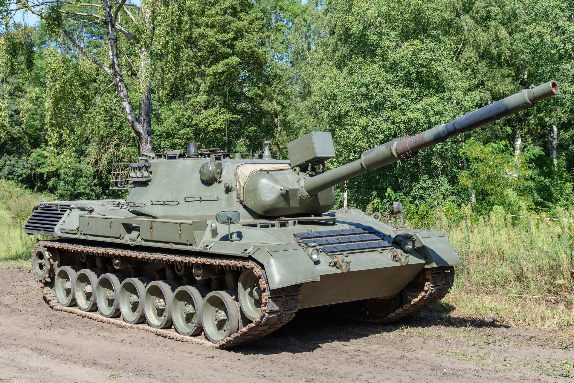 Танк Leopard 1A5 Танк Leopard 1A5 - РИА Новости, 1920, 28.05.2024