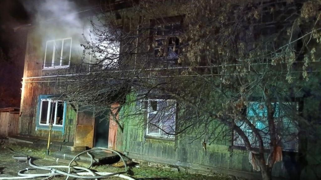 На месте пожара в городе Ялуторовске Тюменской области На месте пожара в городе Ялуторовске Тюменской области - РИА Новости, 1920, 21.11.2023
