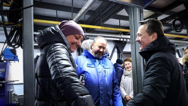 Губернатор Подмосковья Андрей Воробьев во время запуска модернизированной котельной в поселке Майдарово городского округа Солнечногорск