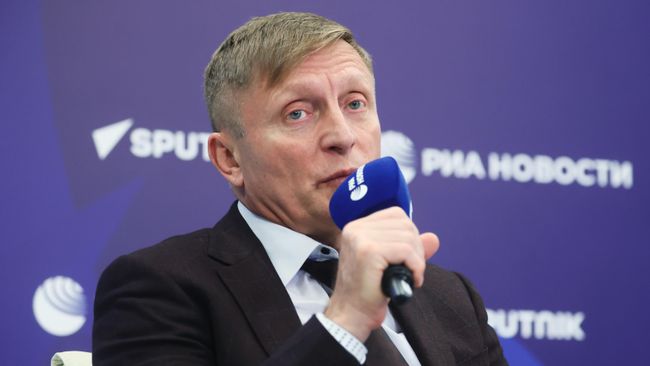 Директор Всероссийского детского центра Орленок Александр Джеус Директор Всероссийского детского центра Орленок Александр Джеус