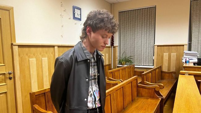 Эдуард Шарлот в суде