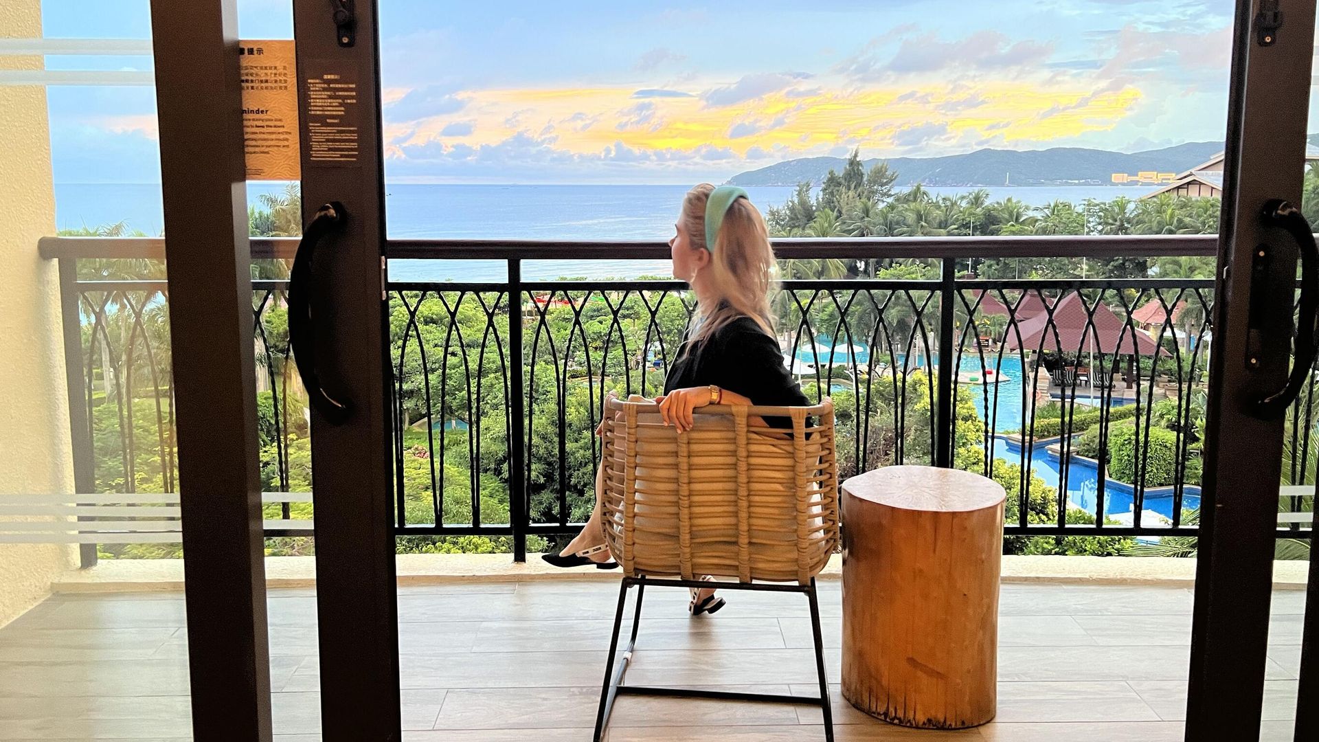 Номер отеля Park Hyatt Sanya Sunny Ba Номер отеля Park Hyatt Sanya Sunny Ba - РИА Новости, 1920, 27.12.2023